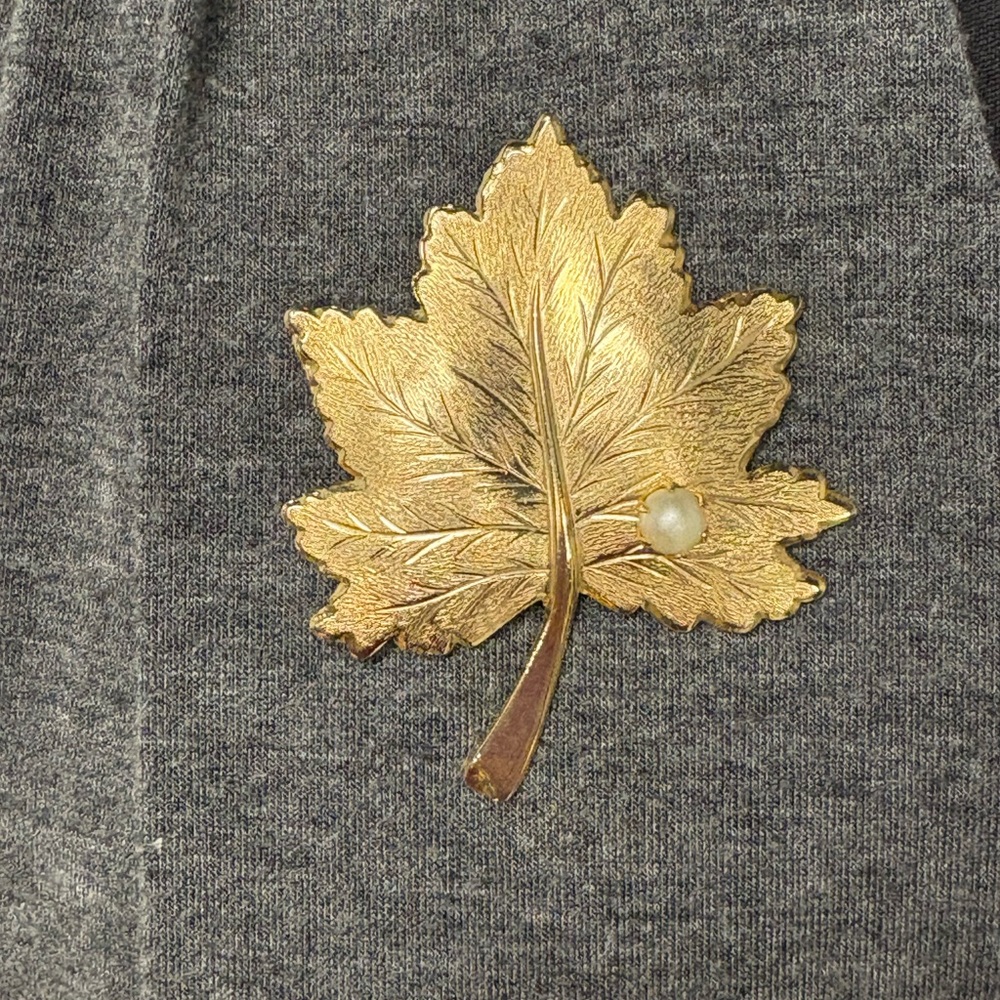 Sarah Coventry “Whispering Leaf” Brooch